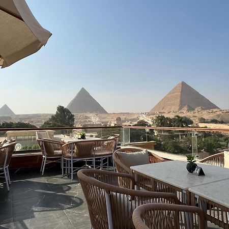 Shadow Pyramids Suites And Jacuzzi Kafret el-Gabal Exteriör bild