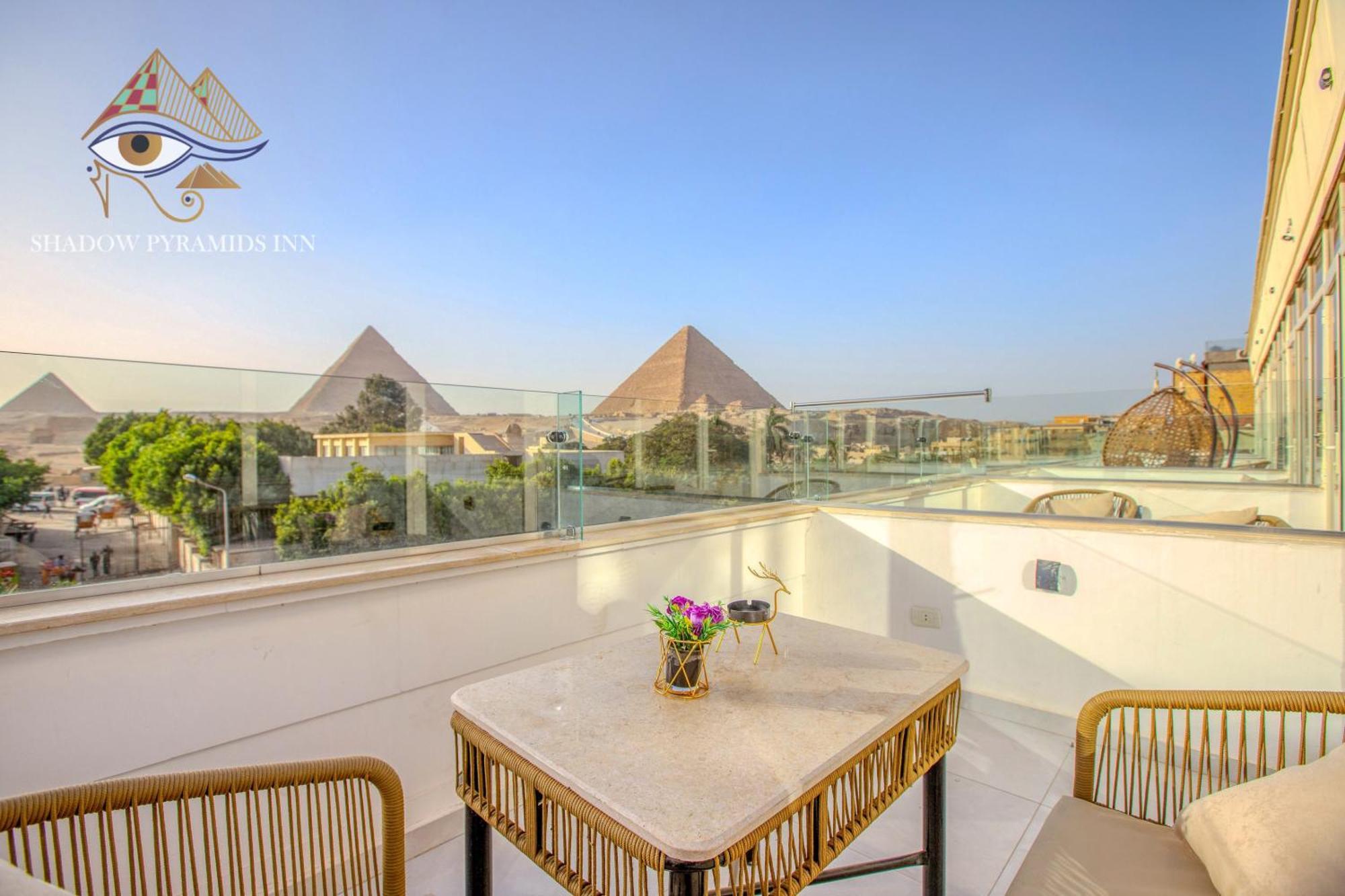 Shadow Pyramids Suites And Jacuzzi Kafret el-Gabal Exteriör bild