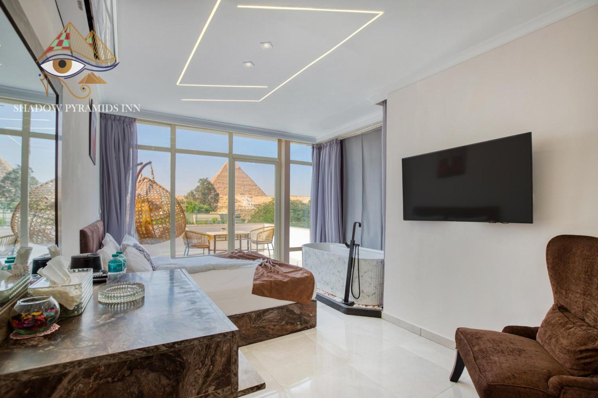 Shadow Pyramids Suites And Jacuzzi Kafret el-Gabal Exteriör bild