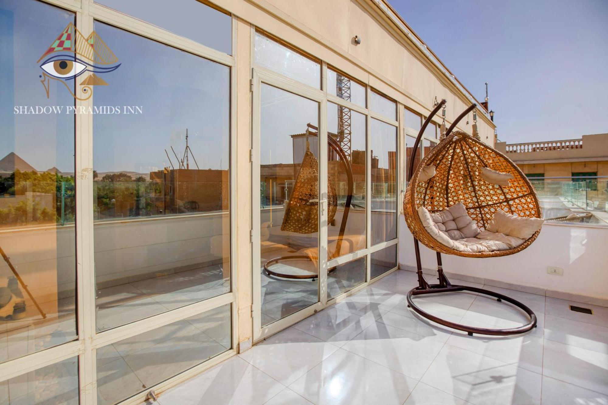 Shadow Pyramids Suites And Jacuzzi Kafret el-Gabal Exteriör bild